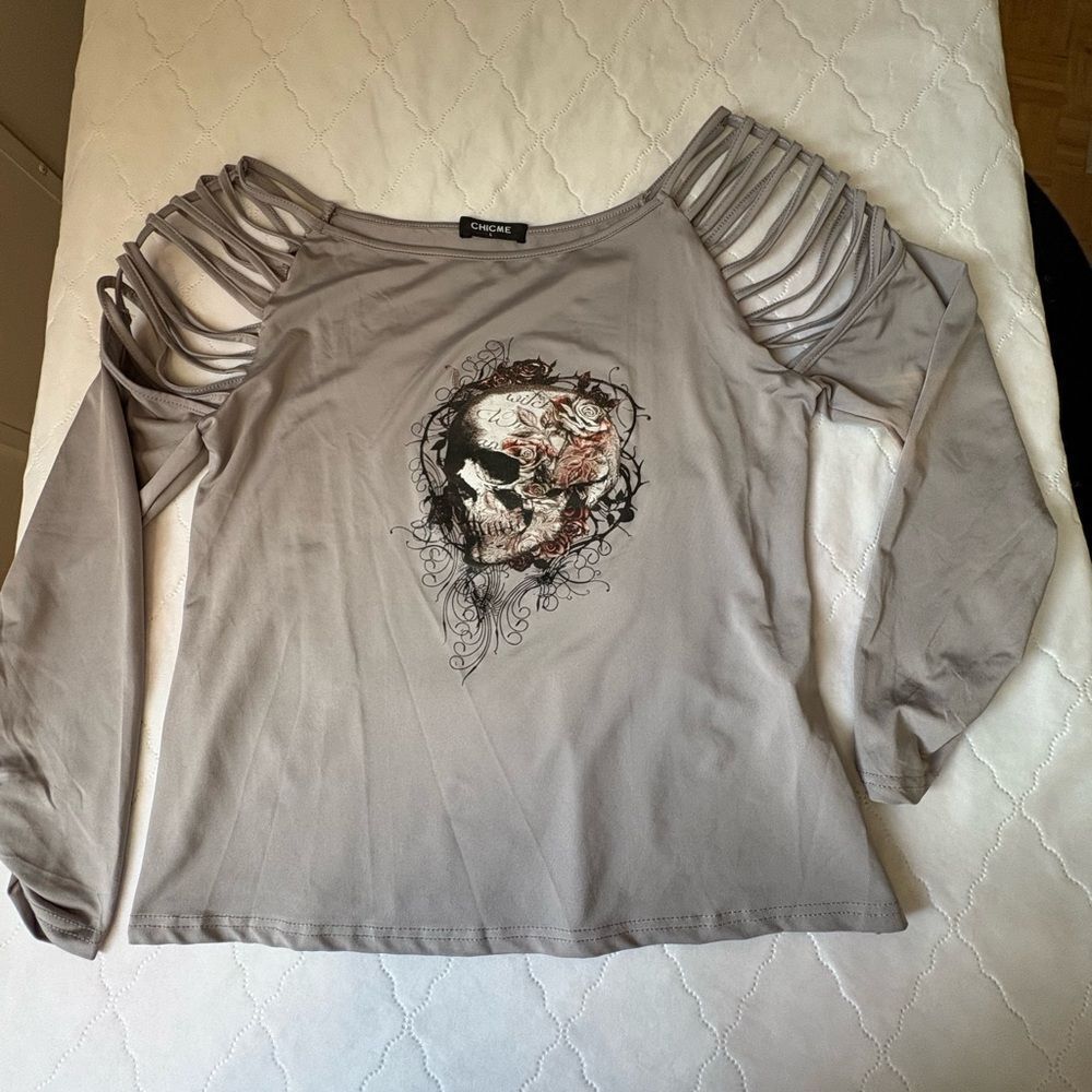 Edgy Gray Long Sleeve Top with Cut-Out Design